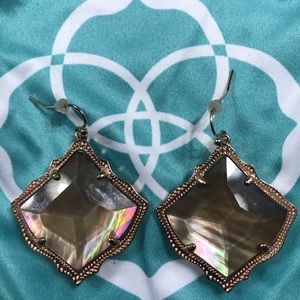 Kendra Scott Kirsten Earrings